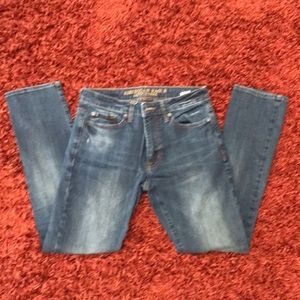 American Eagle men’s jeans 30x30 Slim fit.